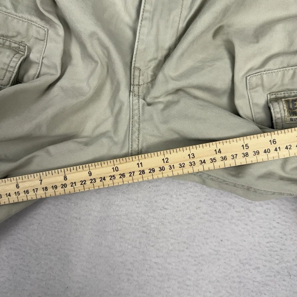 Levi's Cargo Utility Shorts Mens 34 Khaki Tan‎ Long Baggy Skater Workwear Y2K